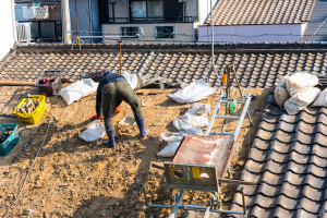 既存屋根材の撤去